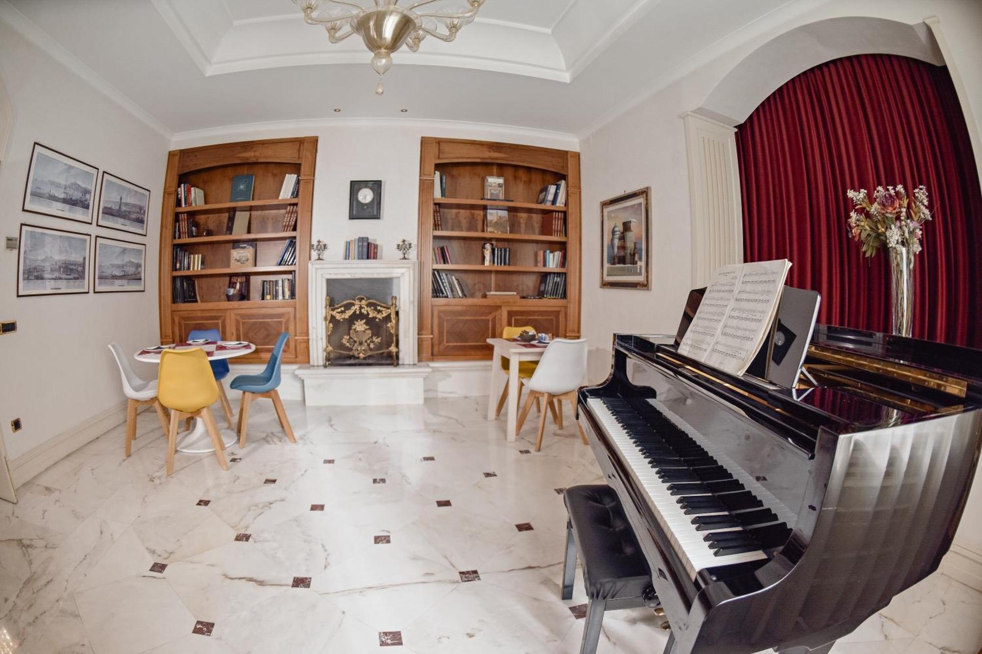 Al Centro Luxury Home カゼルタ エクステリア 写真