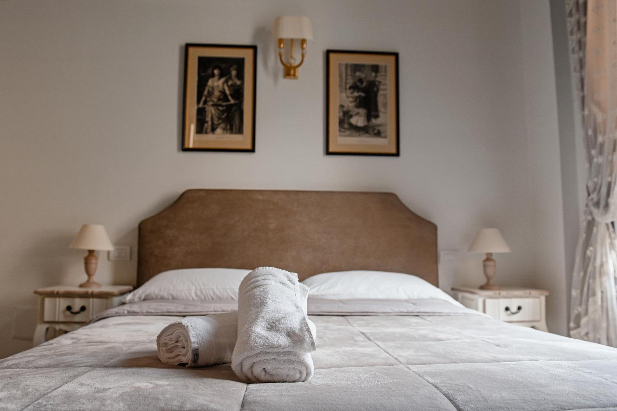 Al Centro Luxury Home カゼルタ エクステリア 写真